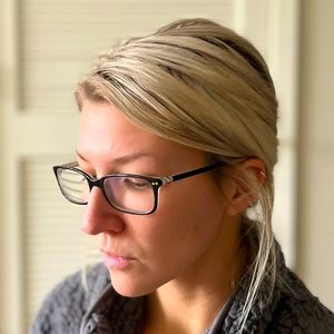 ESSENTIAL EYEWEAR narrow frames